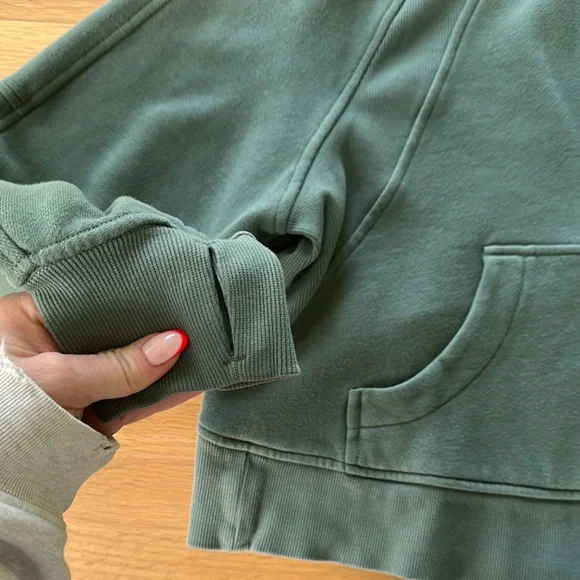 Lululemon Half-Zip Cropped Sweatshirt XS - Picture 5 of 10